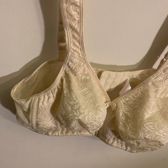Breezies Sz 40C Wild Rose Seamless Wirefree Support Bra Womens Champagne A260367 - Picture 7 of 15